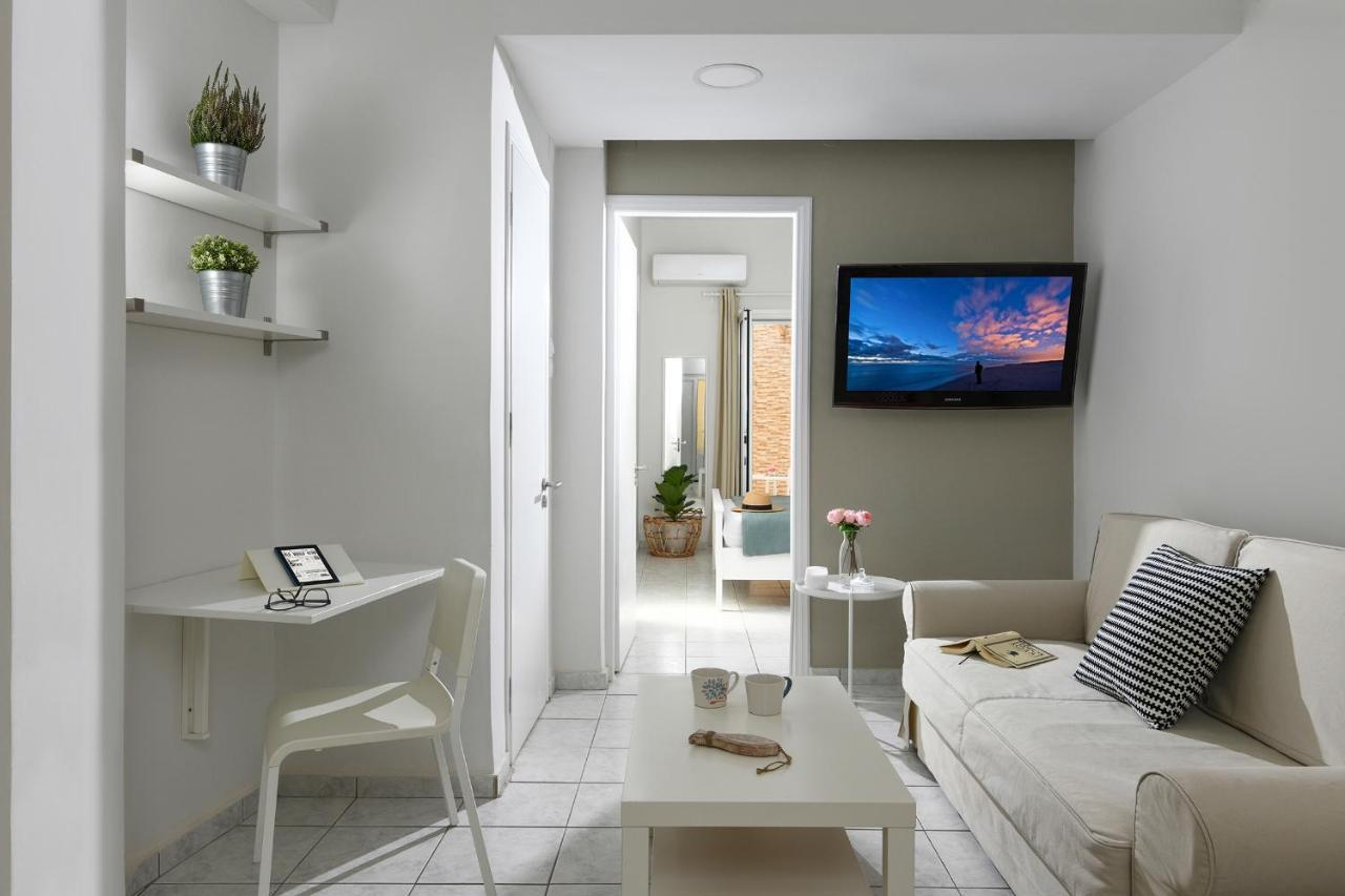Stylish Apartment By City Center B Ираклион Экстерьер фото